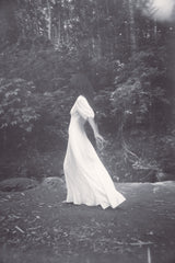 (Pre-Order) Yeruo Silk Cotton Puff Sleeve Gown